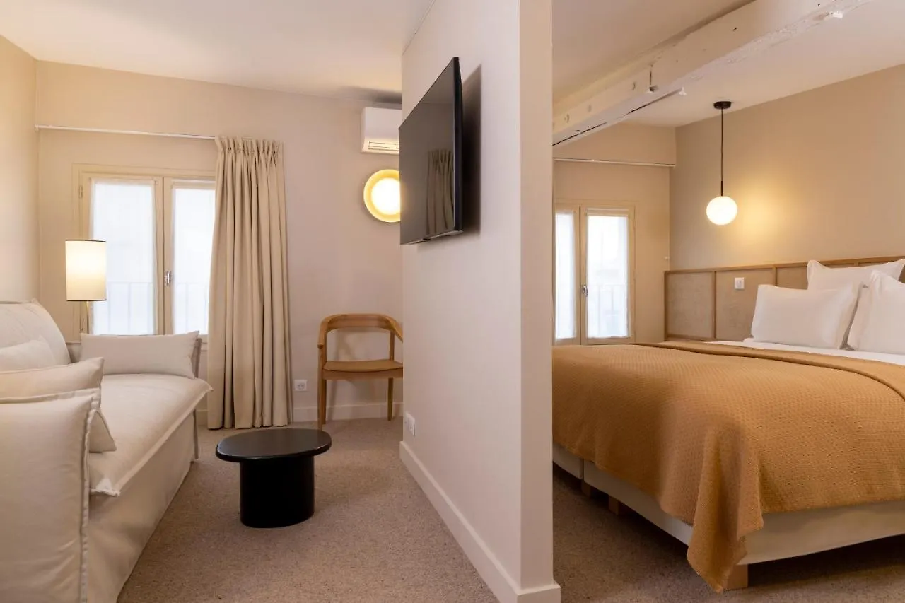 Joe M Hotel